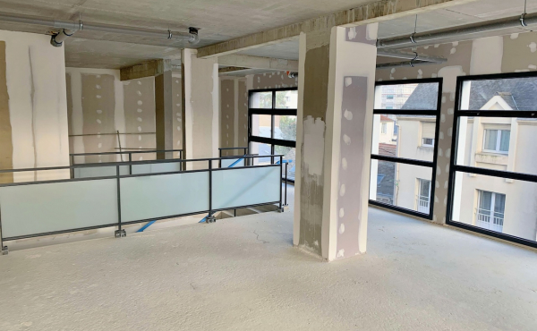 Nantes Saint Félix - Local professionnel 188 m2 à louer