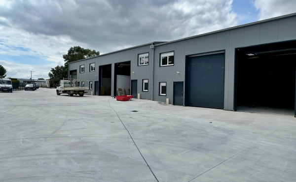 Thouaré sur Loire - Local activité neuf 514 m2 à louer