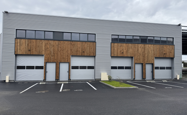 Basse Goulaine - Local d'activité neuf 255 m2 à vendre