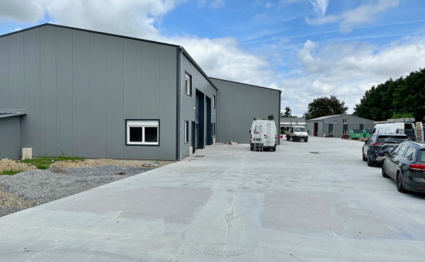 Thouaré sur Loire - À louer local d'activité neuf 169 m2 