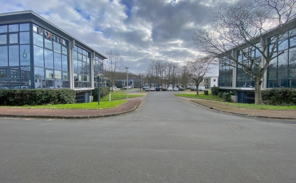 Nantes route de Paris - À vendre immeuble d'environ 750 m2 