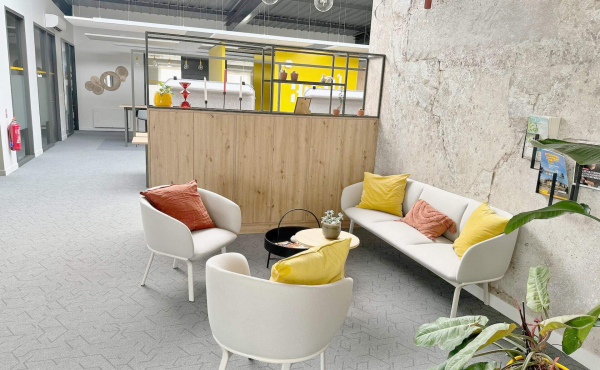 Ancenis - À louer espace de bureaux meublé 178 m2