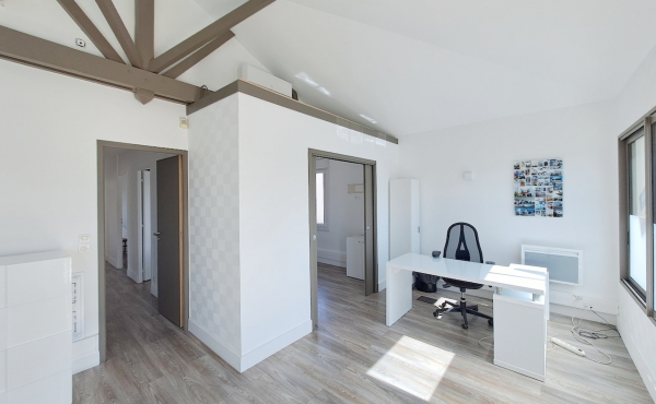 Basse Goulaine - Plateau de bureaux 200 m2 à louer