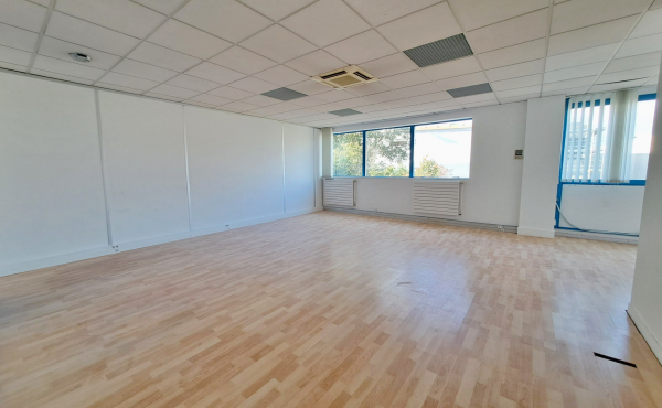 La Chapelle sur Erdre - Immeuble de bureaux 1370 m2