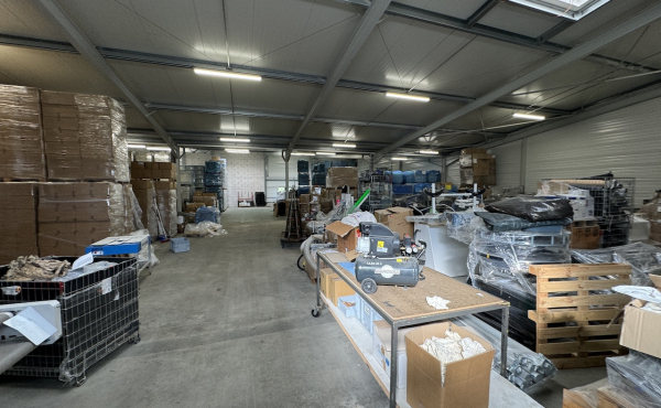 Saint Herblain - Local commercial 588 m2 à louer