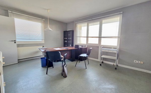 La Chevrolière - BUREAUX d'environ 95 m2 à vendre