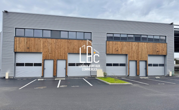 Basse Goulaine - À vendre local d'activité neuf 127,50 m²