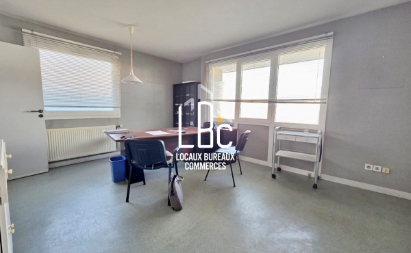La Chevrolière - Bureaux d'environ 95 m² à vendre