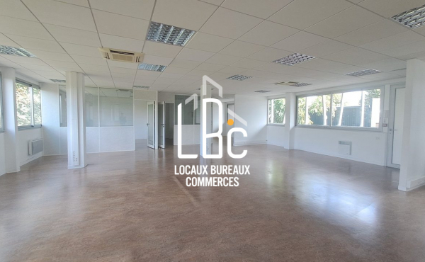 Rezé - Plateau de bureaux 170 m² à louer