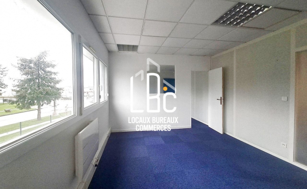 Saint Herblain - À louer plateau de bureaux 322 m²