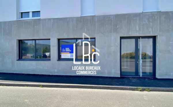 REZÉ - Local commercial 73 m²