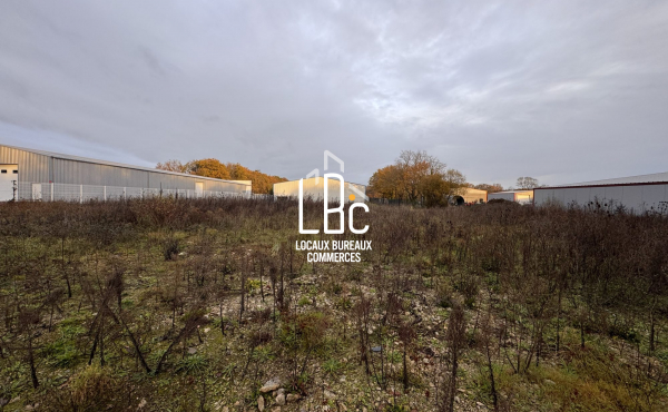 Terrain à bâtir de 2900 m ² Libre de constructeur SAINT AIGN