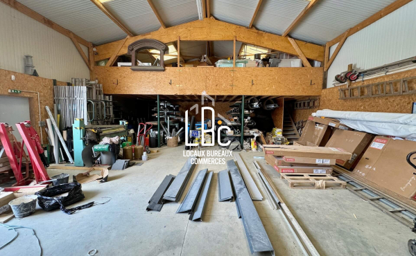 Thouaré sur Loire - Atelier 260 m² à louer