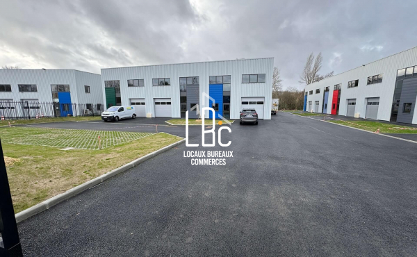 Nantes La Jonelière - Local d'activité neuf 273,50 m² à vend