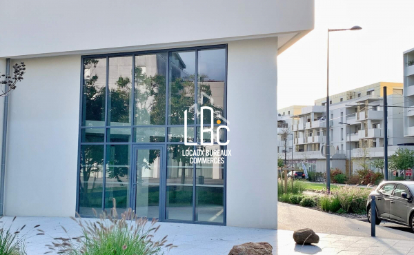 Angers Nord - Local commercial 143 m² à louer