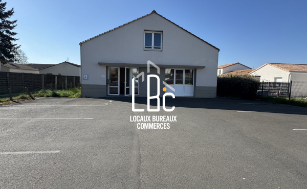 La Chevrolière - LOCAL PROFESSIONNEL 95 m² aménagés à vend