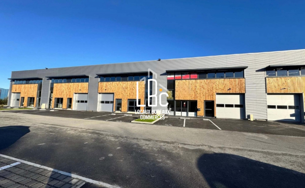 Basse Goulaine - Local d'activité neuf 255 m² à vendre
