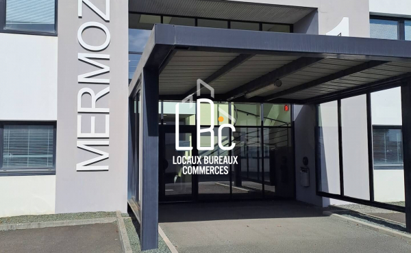 Ancenis - Plateau de bureaux 1143 m² à vendre