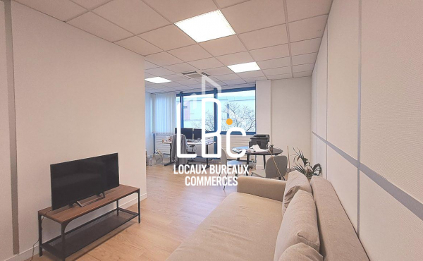 La Chapelle sur Erdre - Immeuble de bureaux 1370 m²