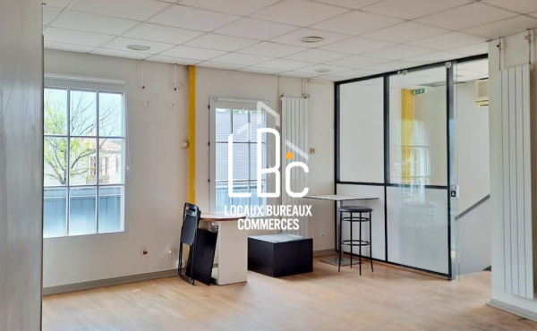 Les Sorinières - À louer bureau d'environ 65 m²