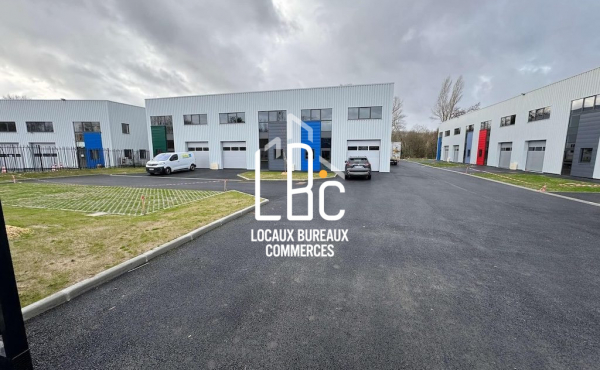 Nantes La Jonelière - Local d'activité neuf 273,50 m² à vend