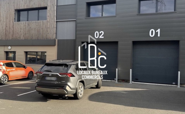 Vertou - Local d'activités 329 m² à louer