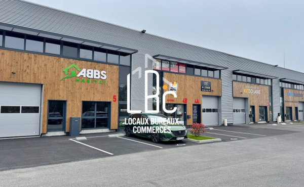 Basse Goulaine - Local d'activité neuf 253 m² à vendre