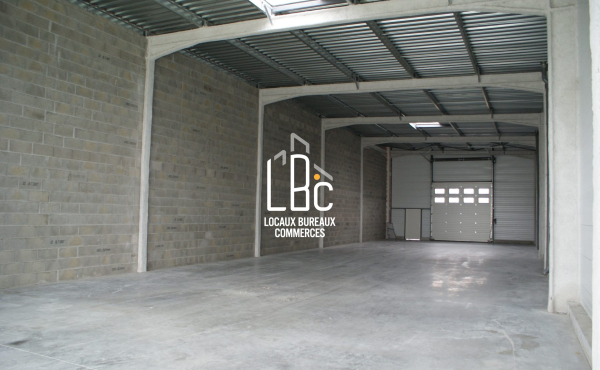 Carquefou - À louer local commercial 225 m²