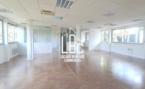Rezé - Plateau de bureaux 170 m² à louer